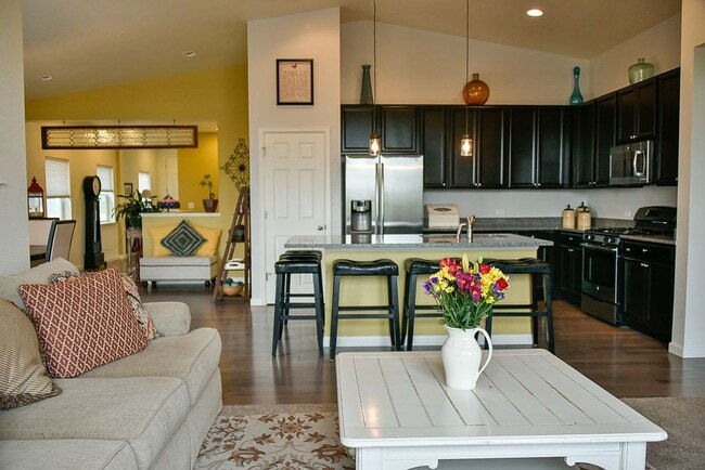 Photo - Great 3 Bed / 3 Bath with Garage! Open Floor Plan with Upgrades!