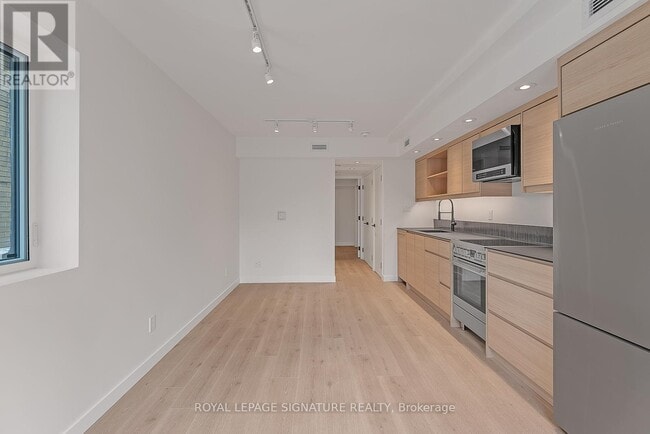 Photo - 1254 Davenport Rd
