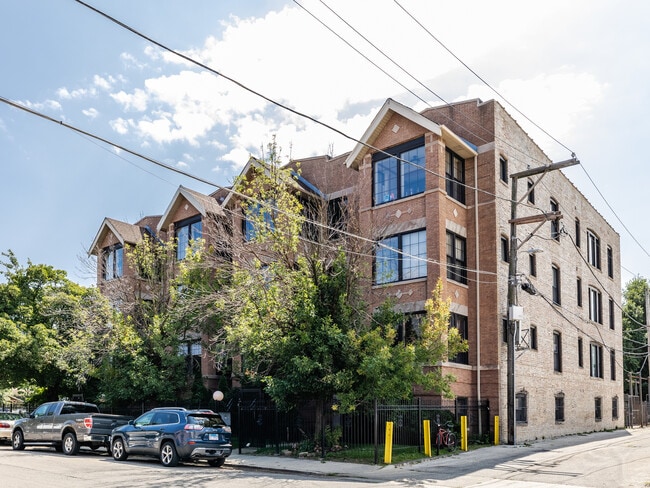 Building Photo - 1367 E 64th St Unit 2