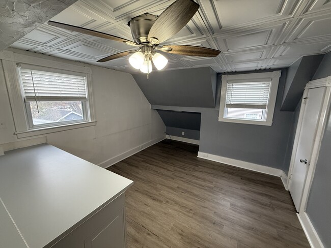 Photo - 11 Chadwick St Unit 2