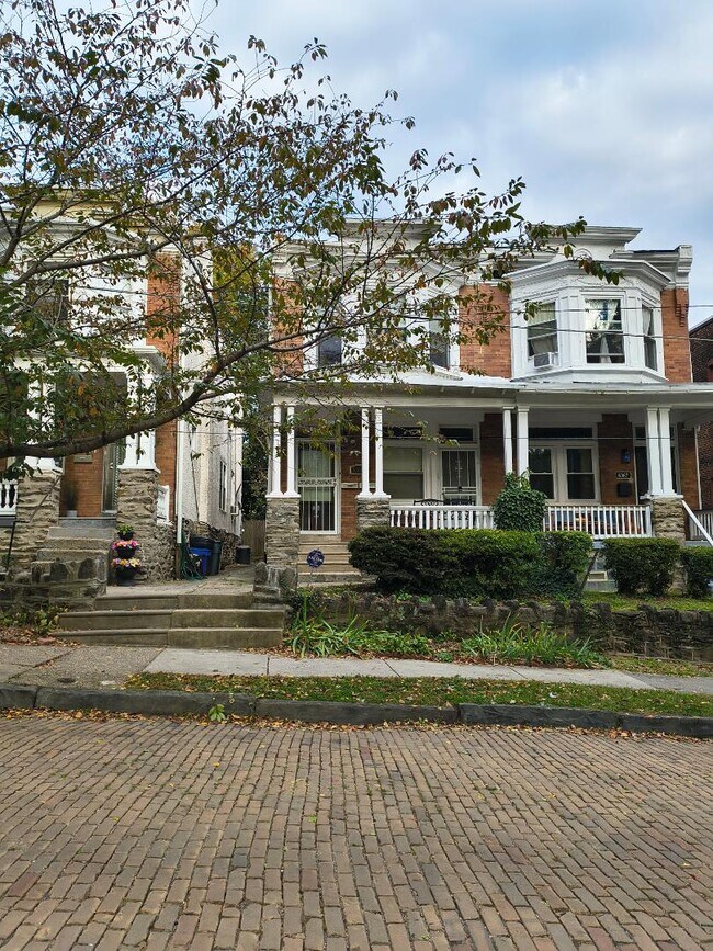 Photo - 6369 Sherman St