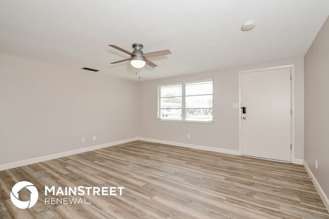 Photo - 5310 Olive Ave