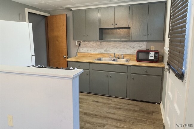 Photo - 2650 Eggert Rd