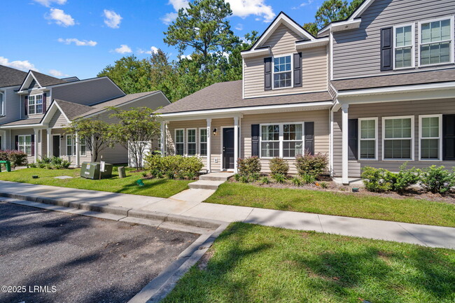 Photo - 222 Admiration Ave