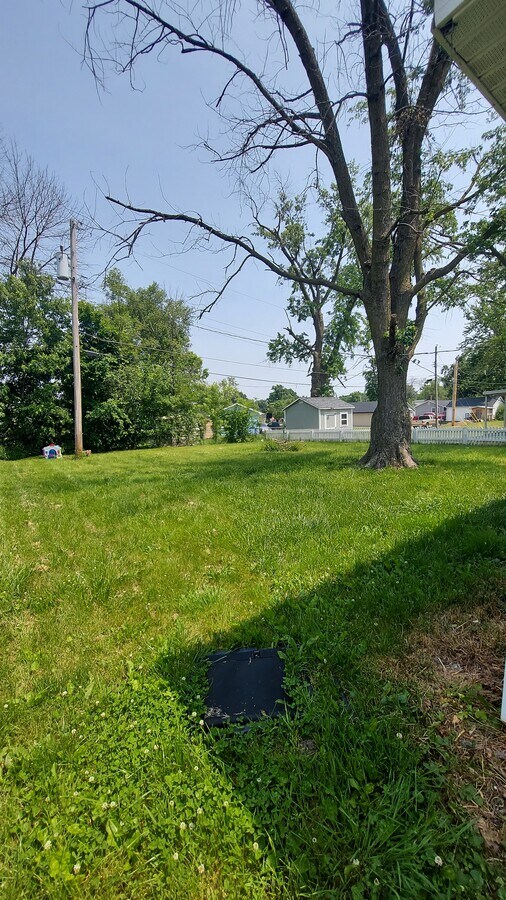 Photo - 1608 N Clark St House