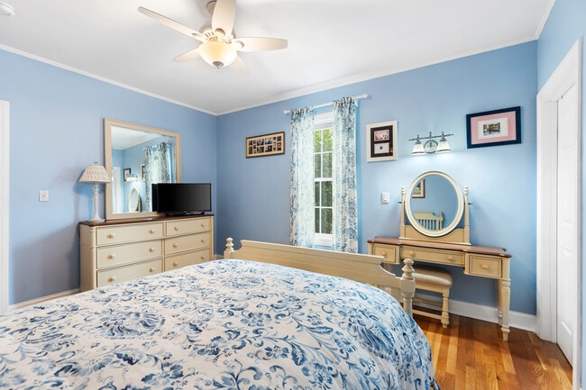 Photo - 46 Yale Ave Unit 46A