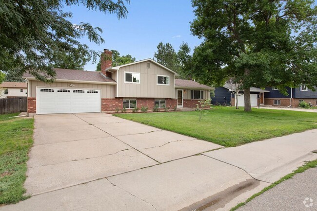 Building Photo - 5 Bedroom Home in West Fort Collins