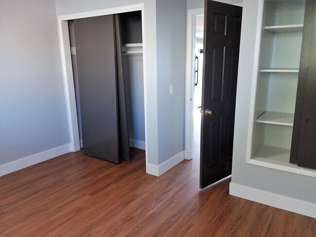 Photo - 209 1/2 W Holly St Unit BH T 209