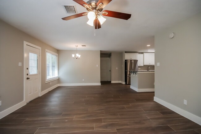 Photo - 18154 Windy Oaks Ct
