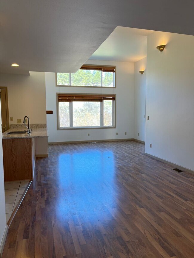 Photo - Clancy Condo in Age Restricted Neighborhood