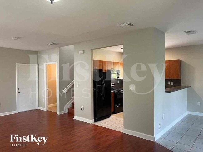 Photo - 3143 NE 4th St