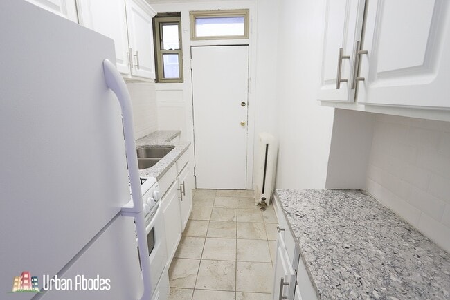 Photo - 547 W Surf St Unit A