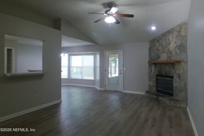 3224 Bliss Rd