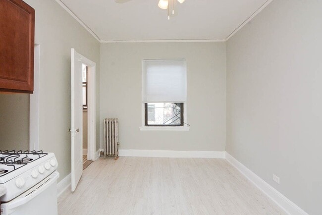 Photo - 3824 N Fremont St Unit 113