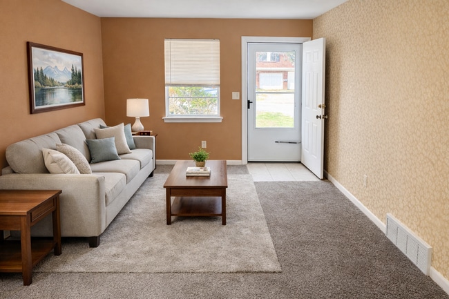 Building Photo - Cute Two Bedroom Home Unit 3551