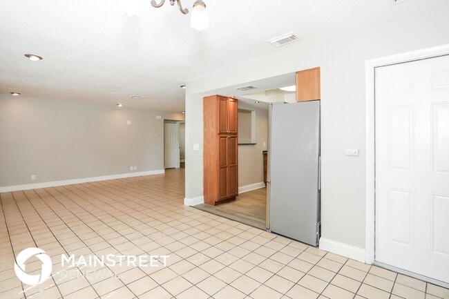 Photo - 3406 Ave Villandry