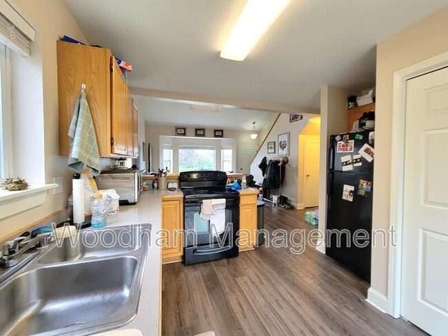 Photo - 306 Golden Valley Dr