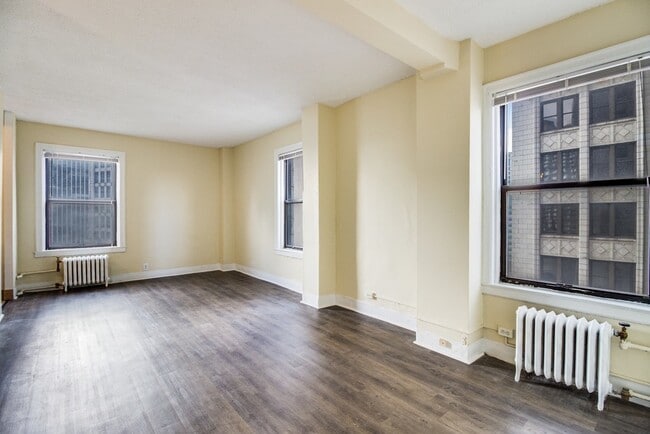 New Cadillac Square Apartments