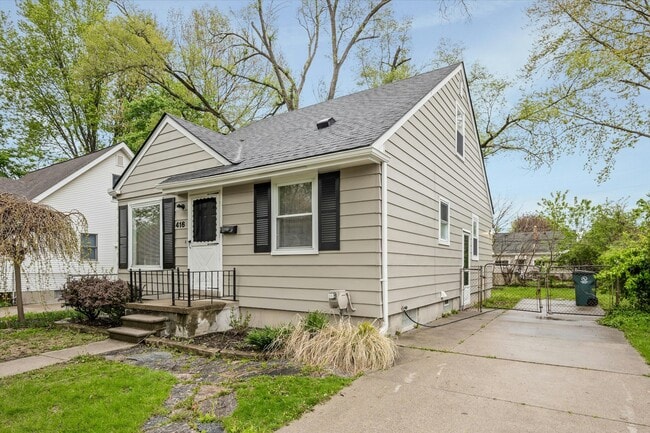 Building Photo - 416 N Kenwood Ave