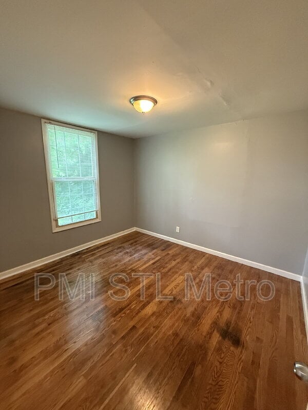 Photo - 10156 Cloverdale Drive