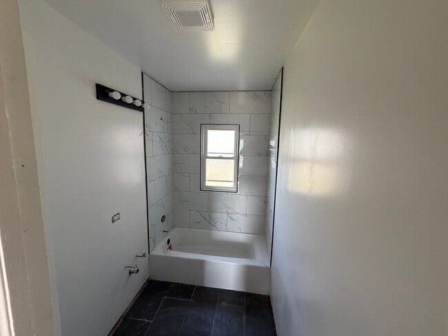 Photo - 12924 S Wallace St