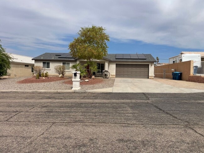 Building Photo - 2295 Senita Dr