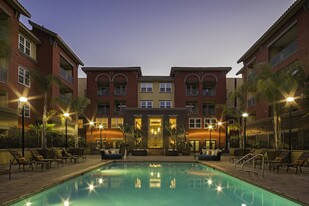 2 Bedroom Apartments Near University Of California San Go Mira Bella Apartments