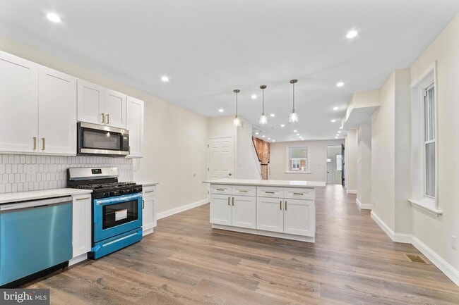 Photo - 215 N 53rd St