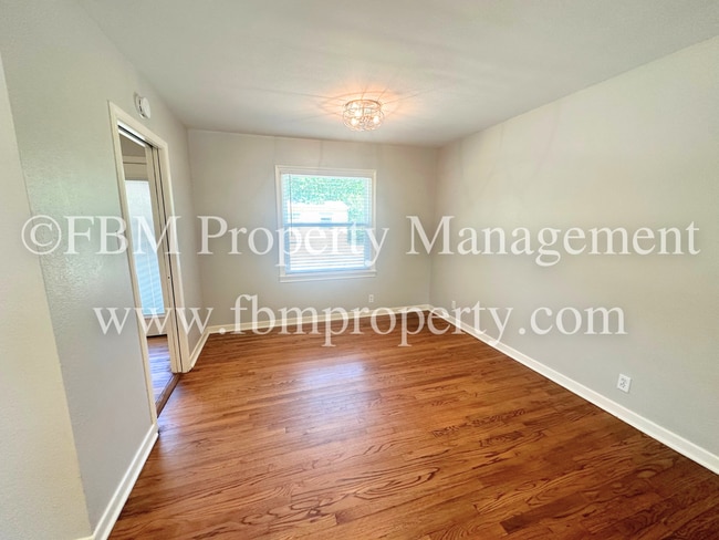 Photo - 101 Pensacola Ave