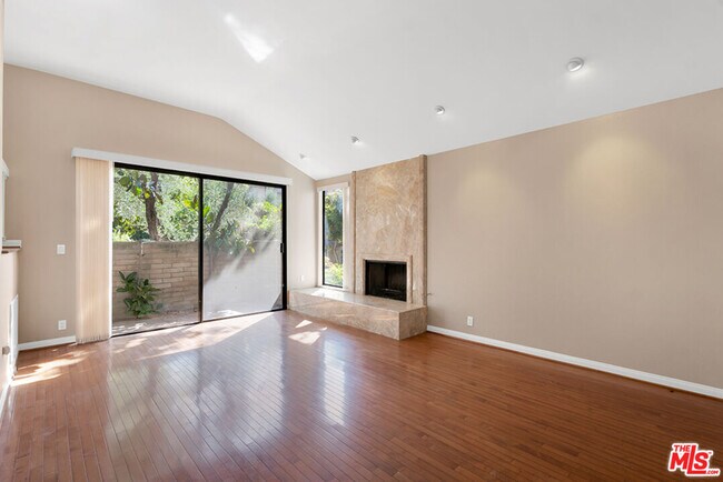 Photo - 21820 Marylee St Unit 225