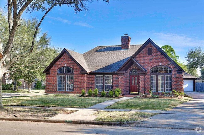 Building Photo - 1902 Triple Mast Cir Rental