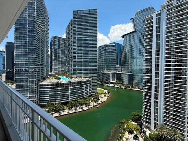 Building Photo - 801 Brickell Key Blvd Unit 2204