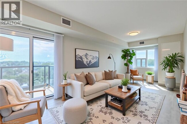 Photo - 595 Strasburg Rd Unité 211