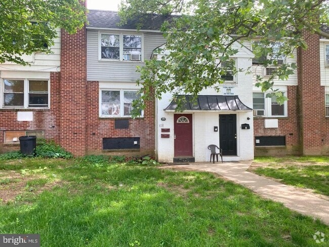 Building Photo - 635 Homestead Rd Unit A