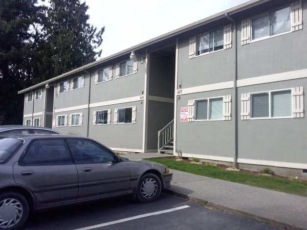 425 Filbert Ln Unit 2-bed