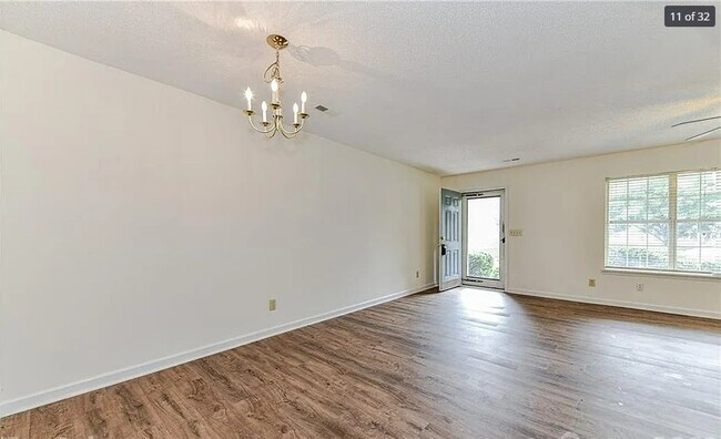 Photo - 3640 Huyton Ct