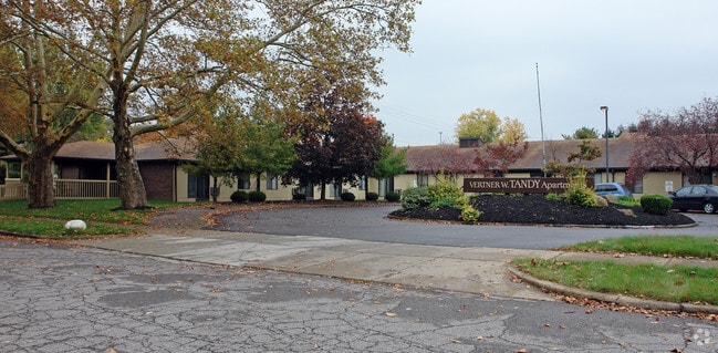 Photo - Tandy Apartments