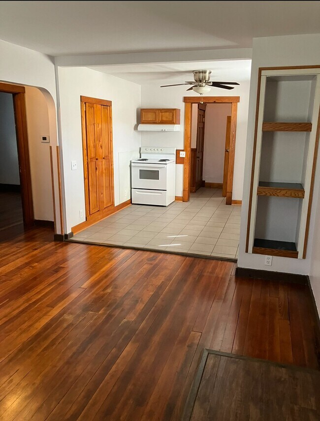 Photo - 2907 Oakwood Ave Unit 1