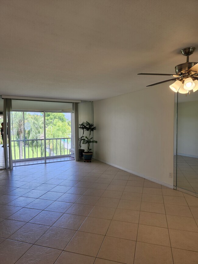 Photo - 4700 Washington St Unit 308