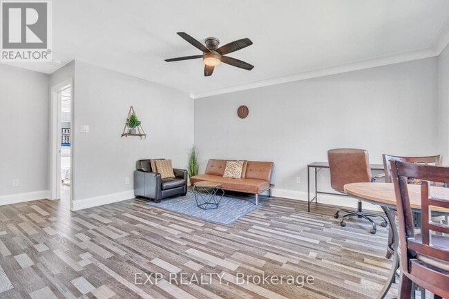 Photo - 124 Marier Ave