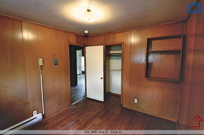 Photo - 928 30th Ave N