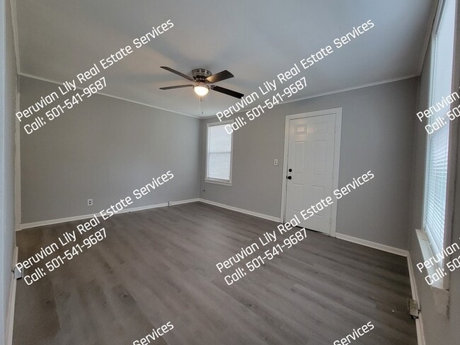 Photo - 100 Wilson St