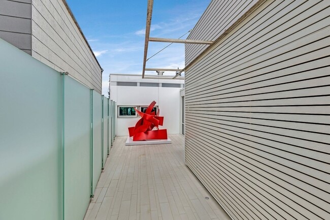 Photo - Rare Golden Gate Heights home with stunning views, 3 decks, big yard and hot tub!