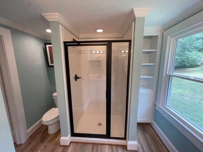 Photo - 310 Pendleton Rd