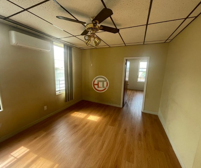 Photo - 2956 Paine St Unit 3