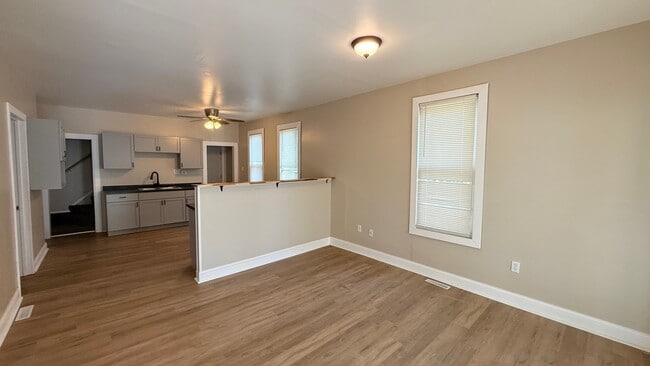 Photo - 5032 N 32nd St