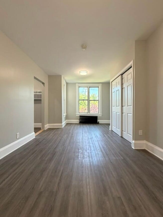 Photo - Grove St Apartments