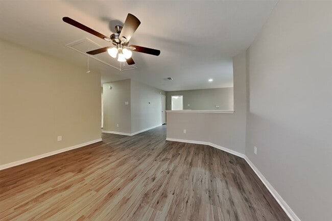 Photo - 32339 Summer Park Ln