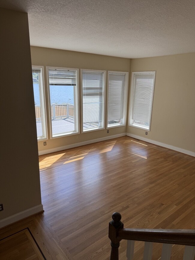 Photo - 21508 NE Lachenview Ln