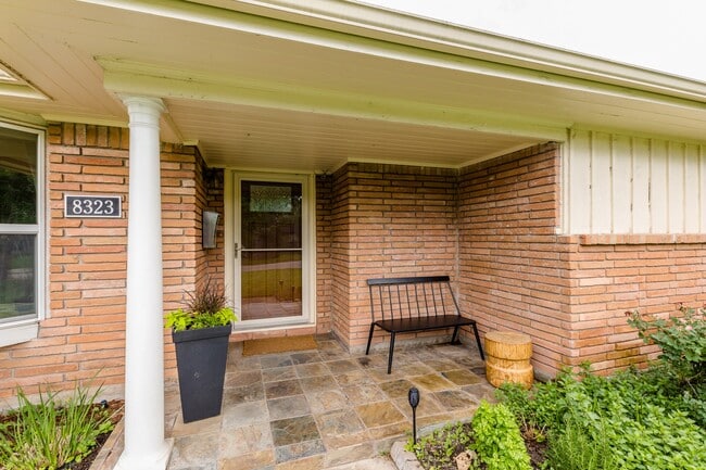 Photo - 8323 Lorrie Dr